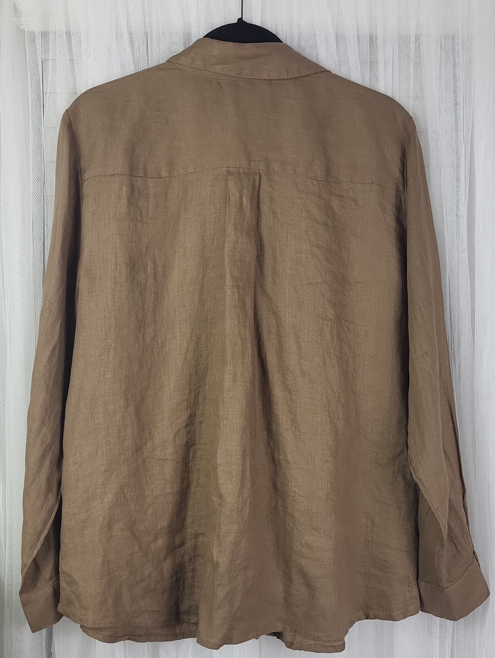 Chico's Linen Flower Embellished Ruffle-Trim Button Blouse. Size 2‎ (12-14 - L) - Picture 9 of 9